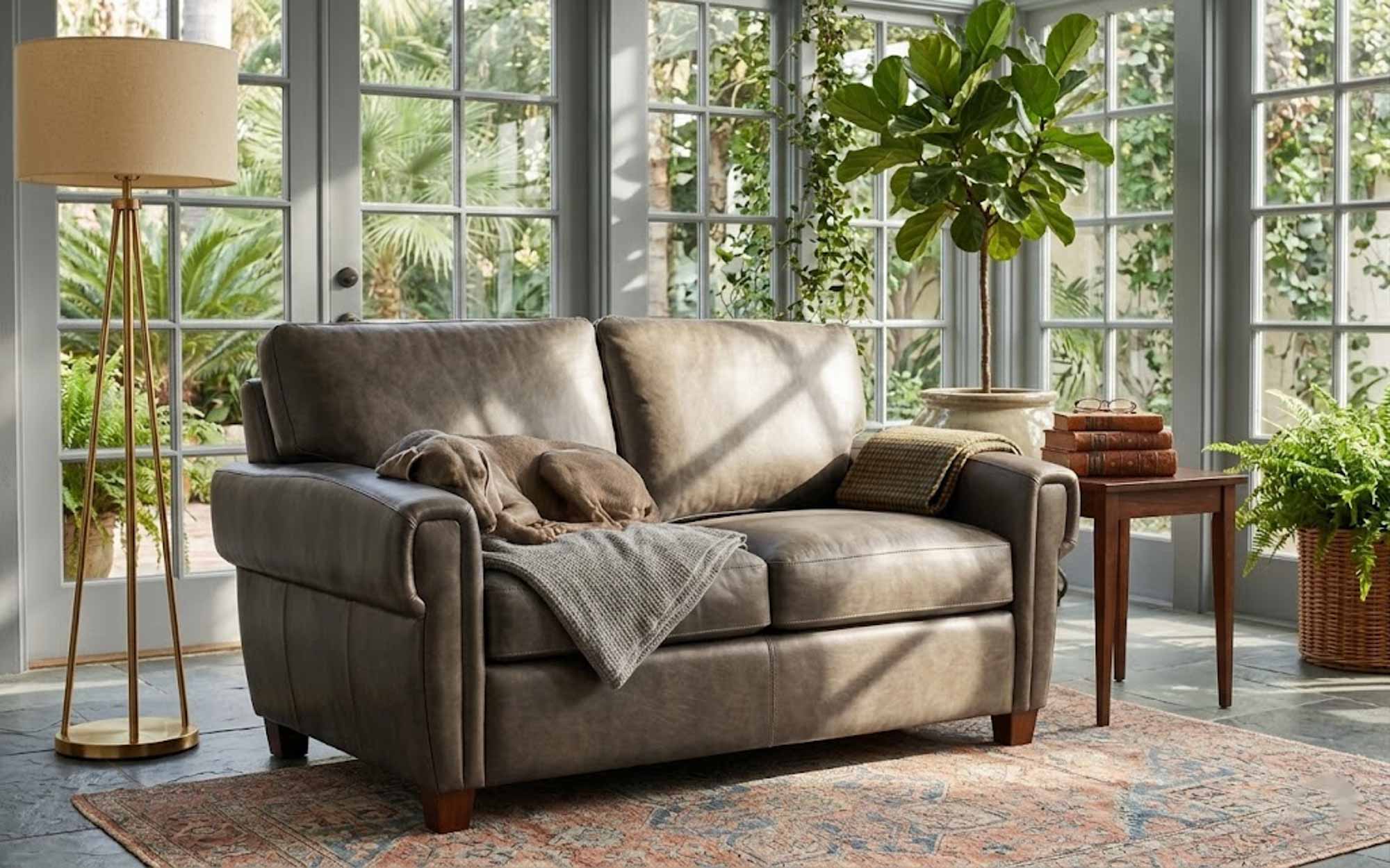 Brookside Leather Loveseat - Image 4