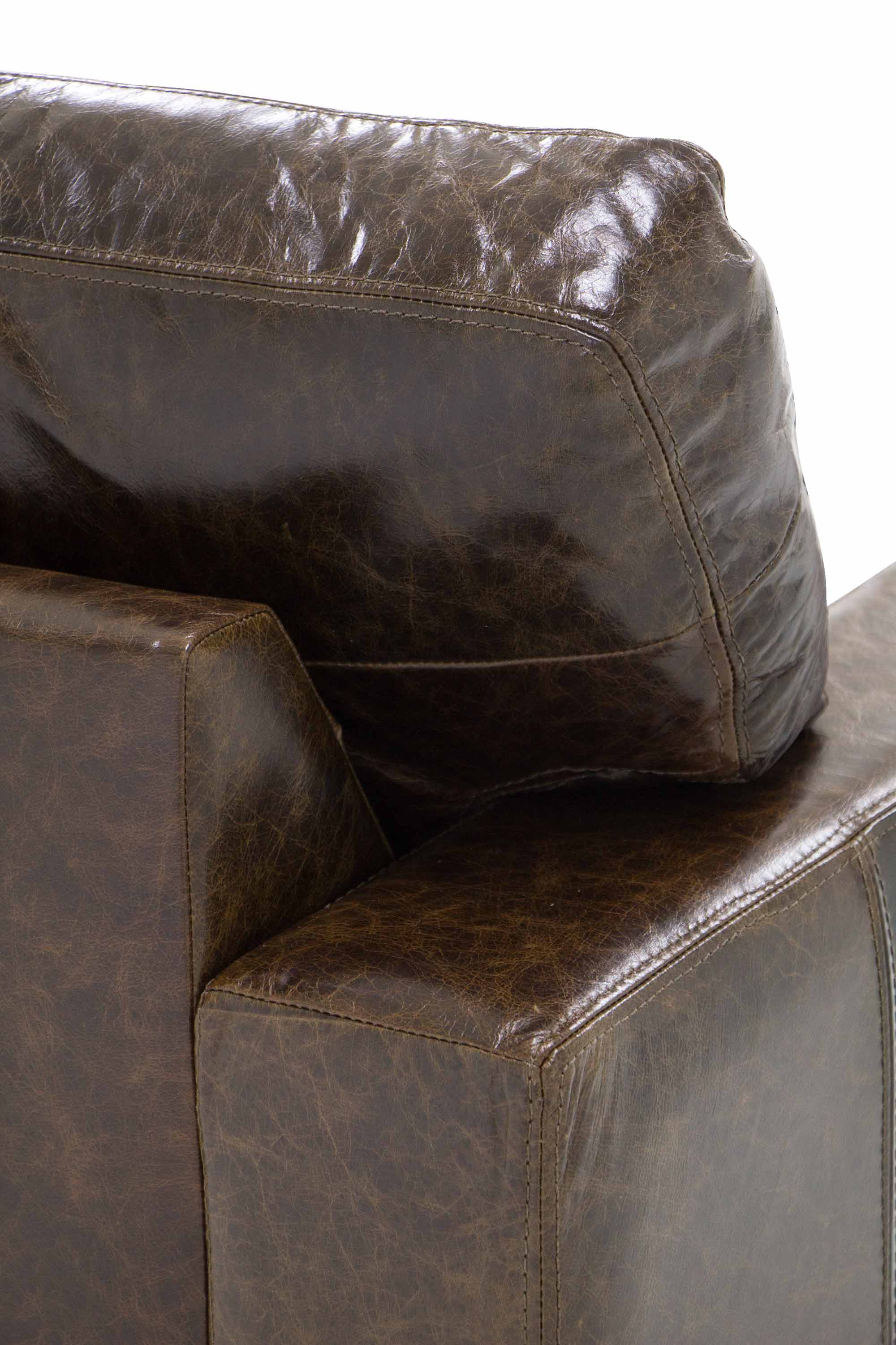 Colebrook Leather Loveseat - Image 7