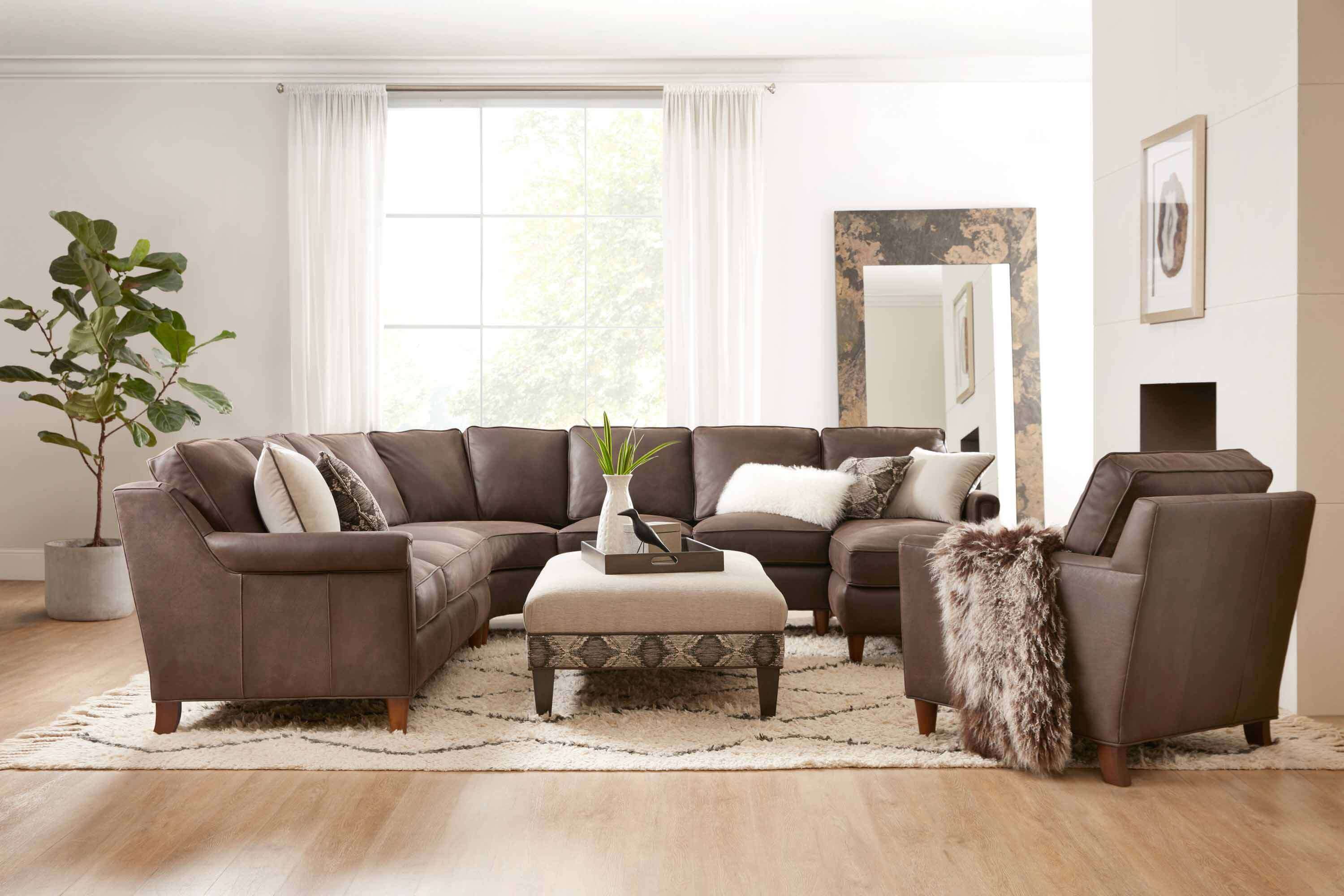 Finley Leather Sectional - Image 4