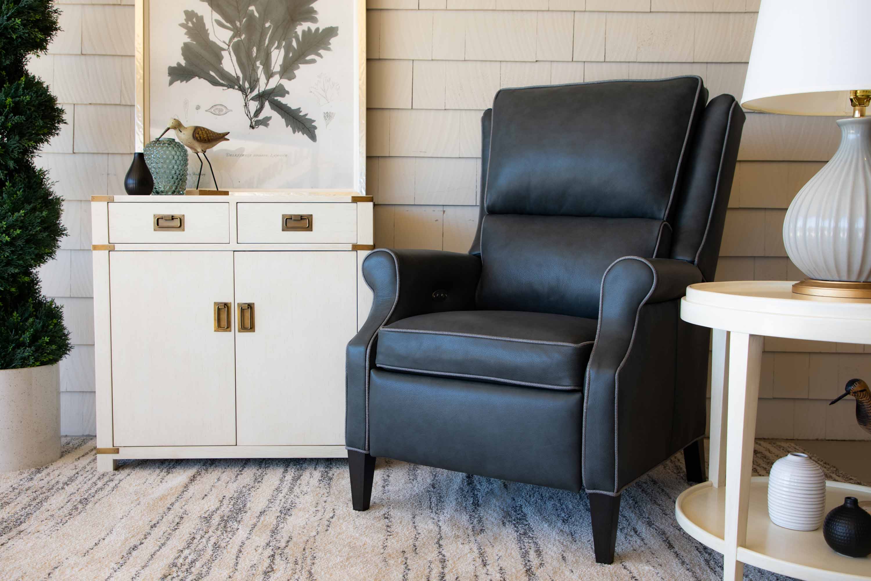 Phantom Leather Recliner - Image 6